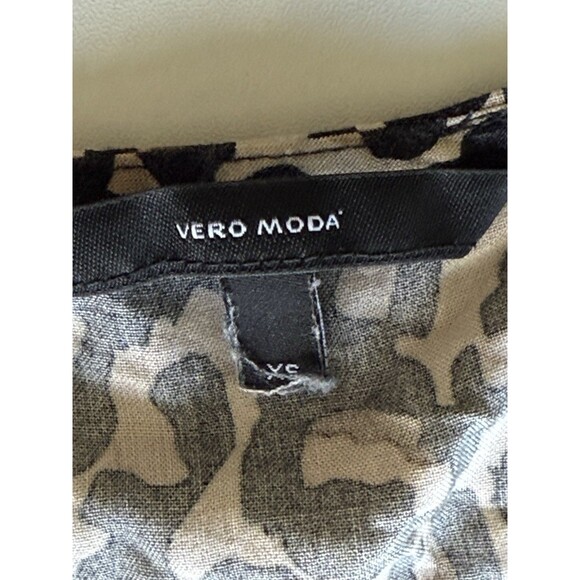 Vero Moda Cheetah Leopard Animal Print Midi Dress Side Slit Spaghetti Strap - Picture 3 of 4